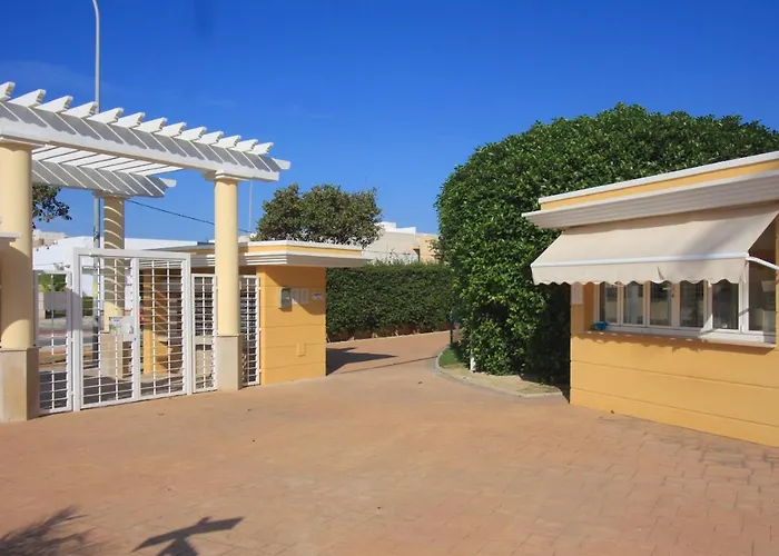 Planta Baja Residencial Aquamarina By Costablancarent Denia